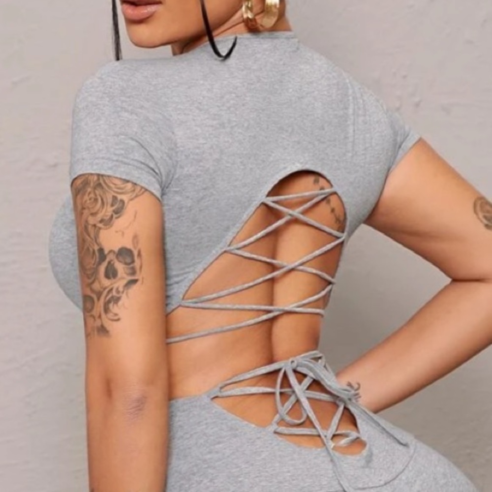 Cross cross back top.